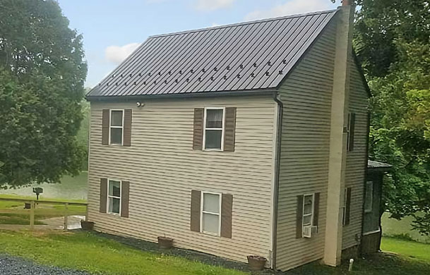 Pond View Farm House exterior